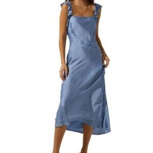 ASTR the Label Rina Dress in Periwinkle Medium NWT